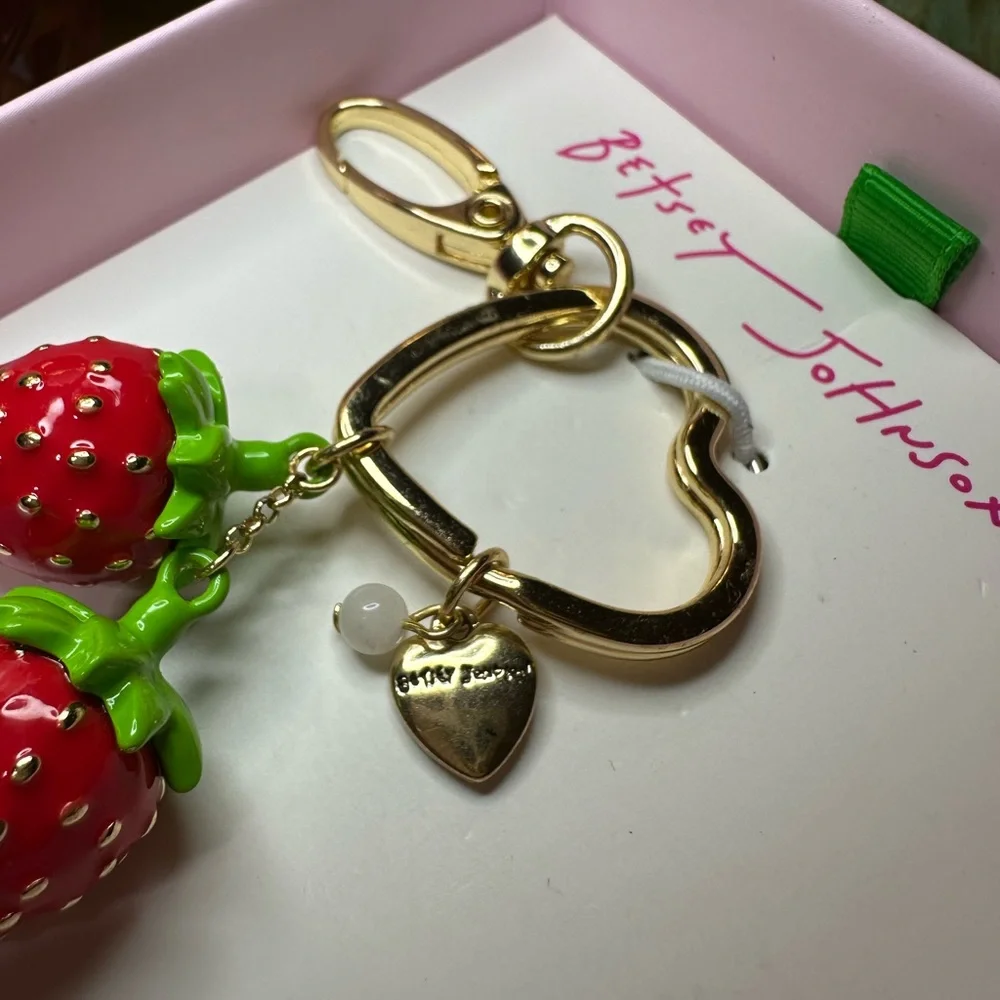 Betsey Johnson Strawberry Bag Charm/Key Chain 🍓 - Picture 3 of 9